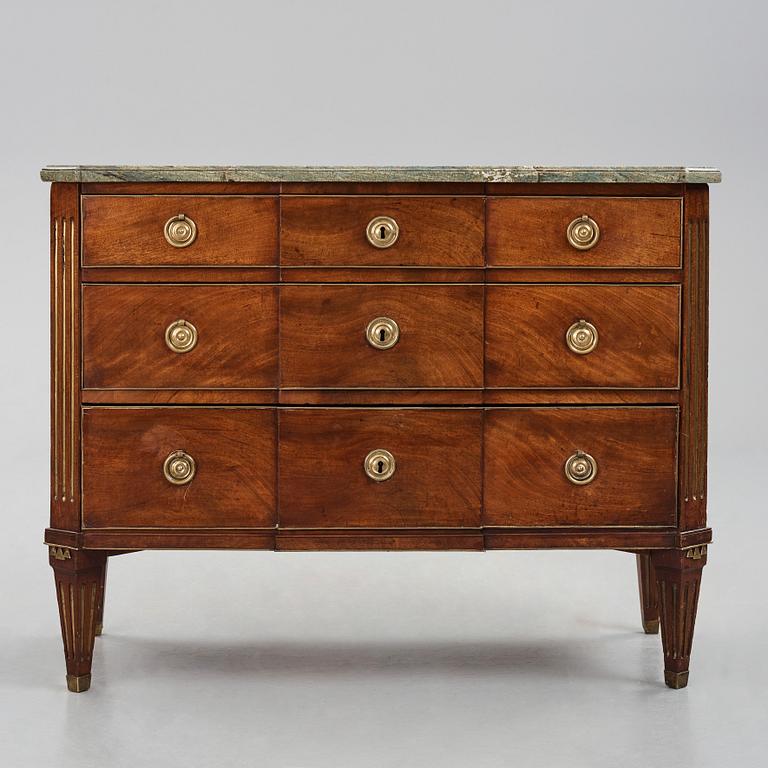 A late Gustavian commode, late 18th Century.