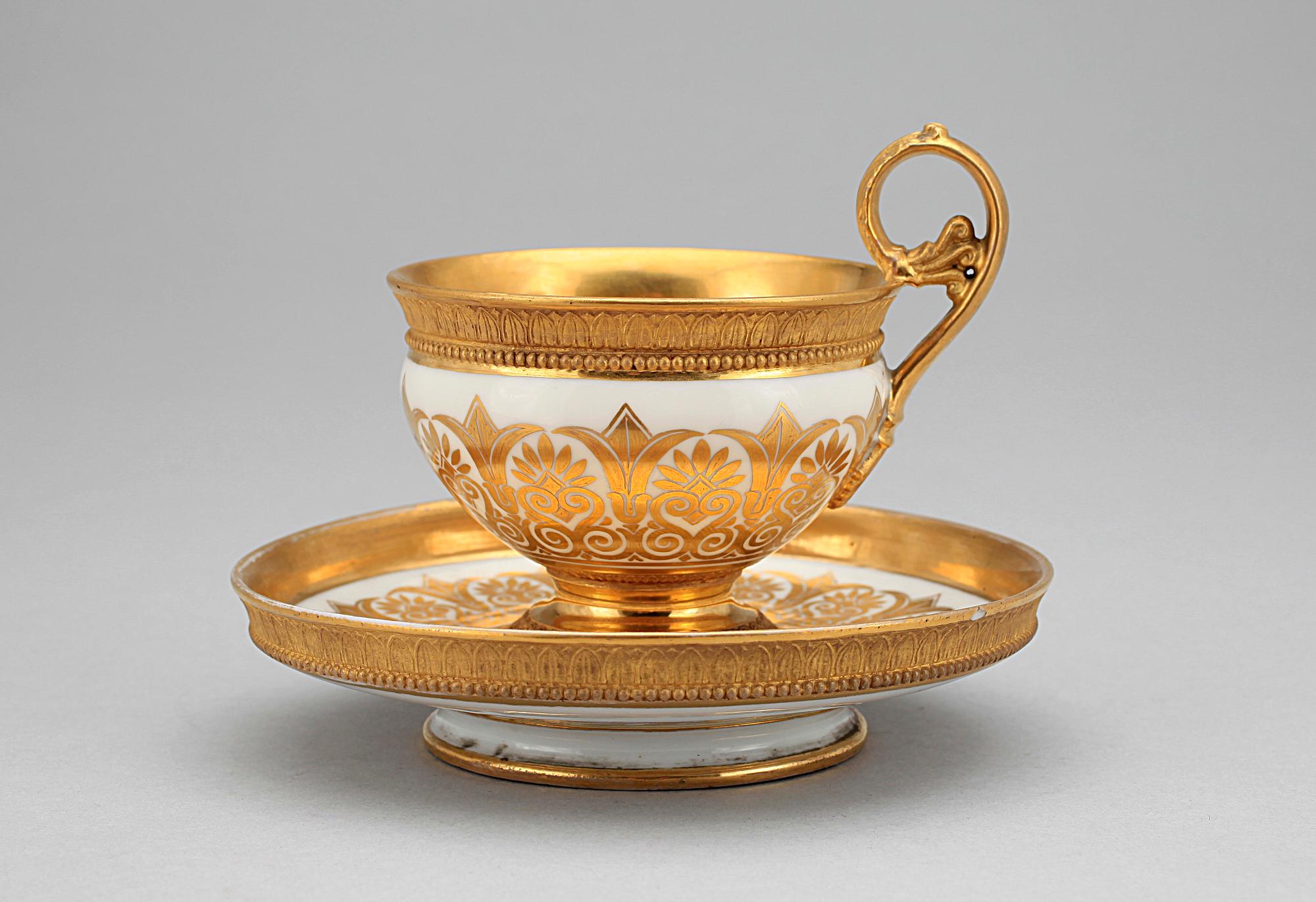 KOPP med FAT, porslin, empire, Kunglig Dansk, 1800-talets mitt.