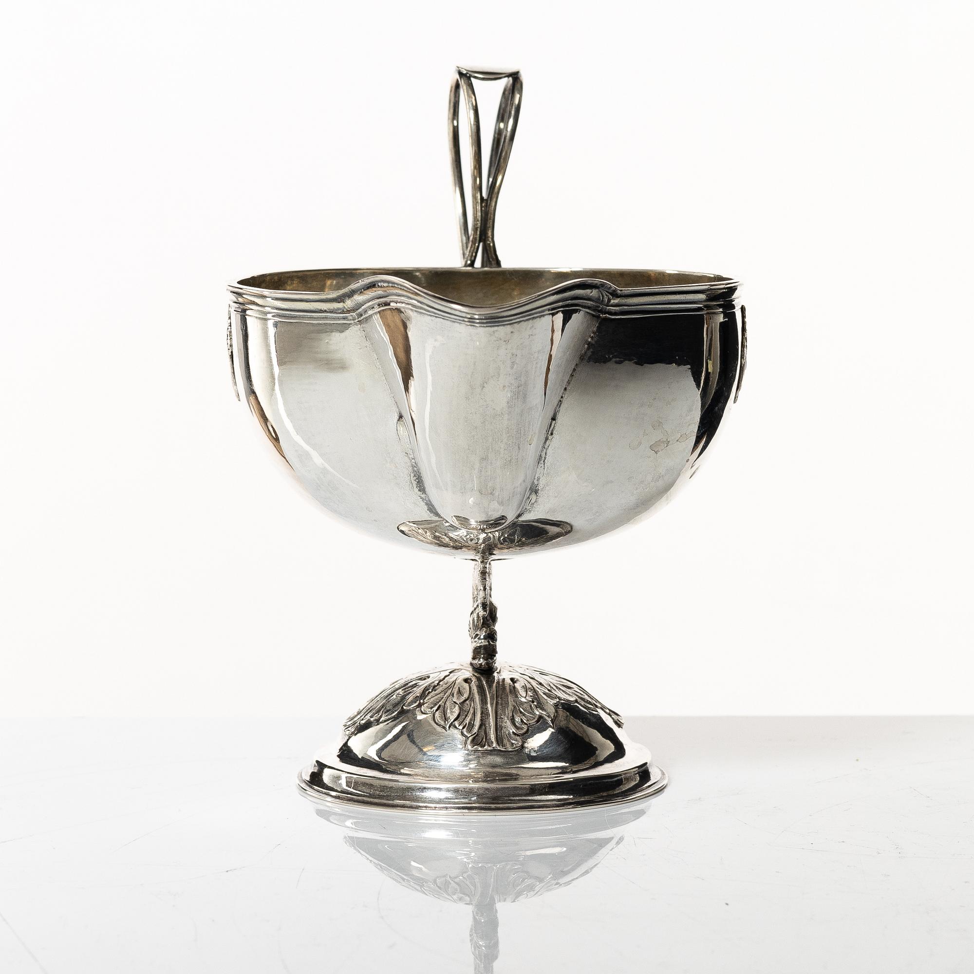A parcel gilt Swedish silver gravy boat, mark of Anders Johan Lignell, Sundsvall 1818.