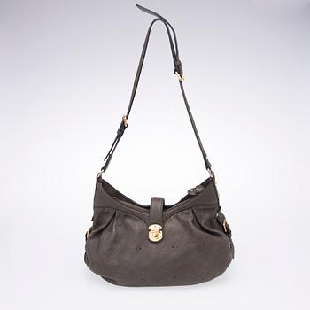 A Gris Pearl Monogram Mahina XS Bag.