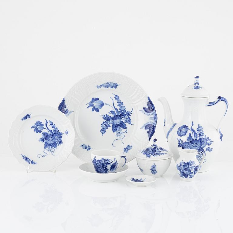 Royal Copenhagen, a 25-piece porcelain coffee service, Denmark.