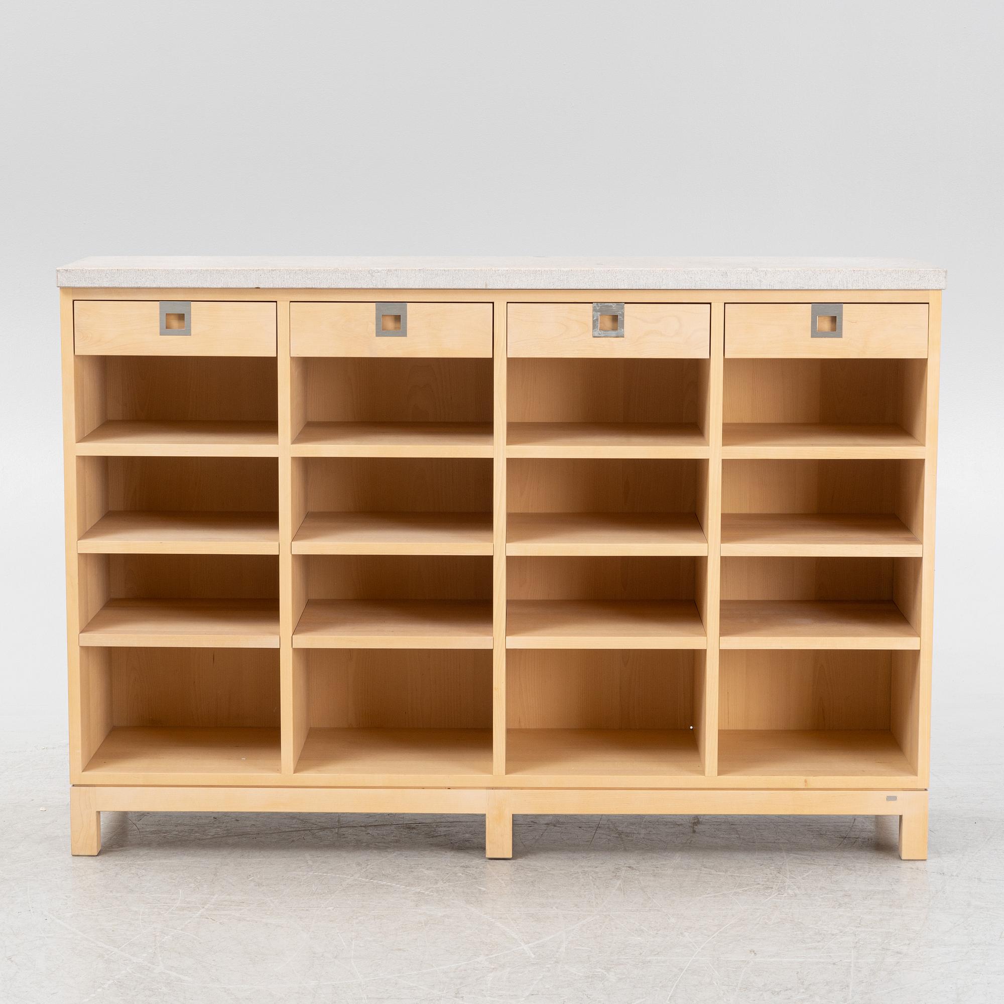 Skänk, "Klinte 4", GAD, samtida.