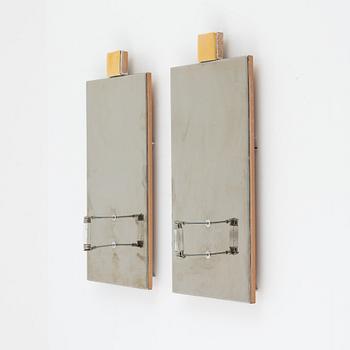Anders Janson, a pair of wall lights, Anders Janson Design, Draken Arkitektur, later part of the 20th Century.