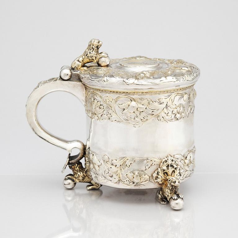 Baltzar Ekeström, dryckeskanna, silver, Halmstad 1768. Barock.