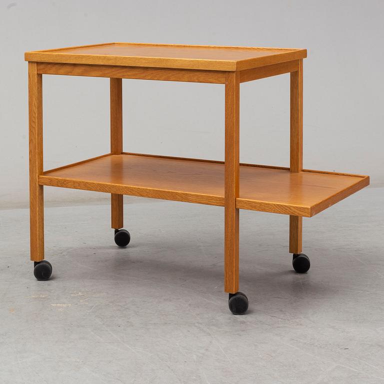 a serving trolley from the second half of the 20th century.