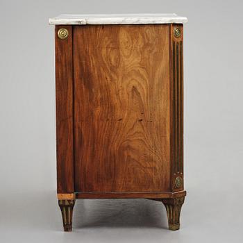 A late Gustavian mahogany commode, Stockholm, late 18th century.