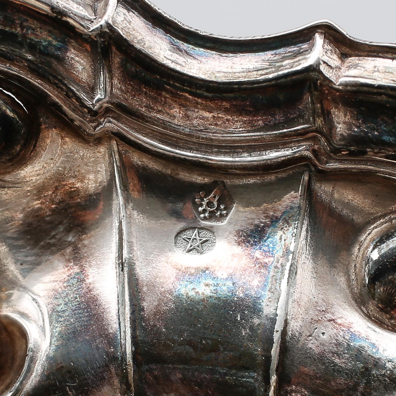 SKÅL PÅ FOT, silver, renässansstil, Spanien, 1900-tal. Vikt ca 103 gram.