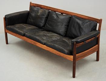 SOFFA, Gunnar Myrstrand för Källemo Möbelfabrik i Vaggeryd, modellen formgiven 1960.