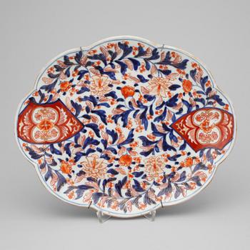 FAT, 3 st, porslin, Imari, Japan, 1800-tal.