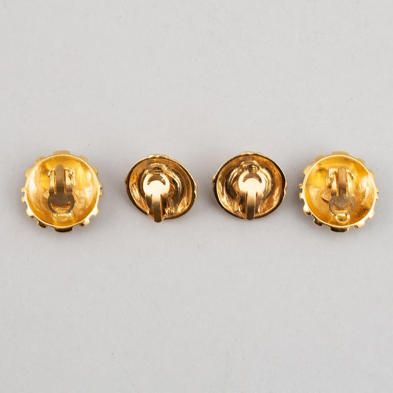 Chanel, a pair of earrings.