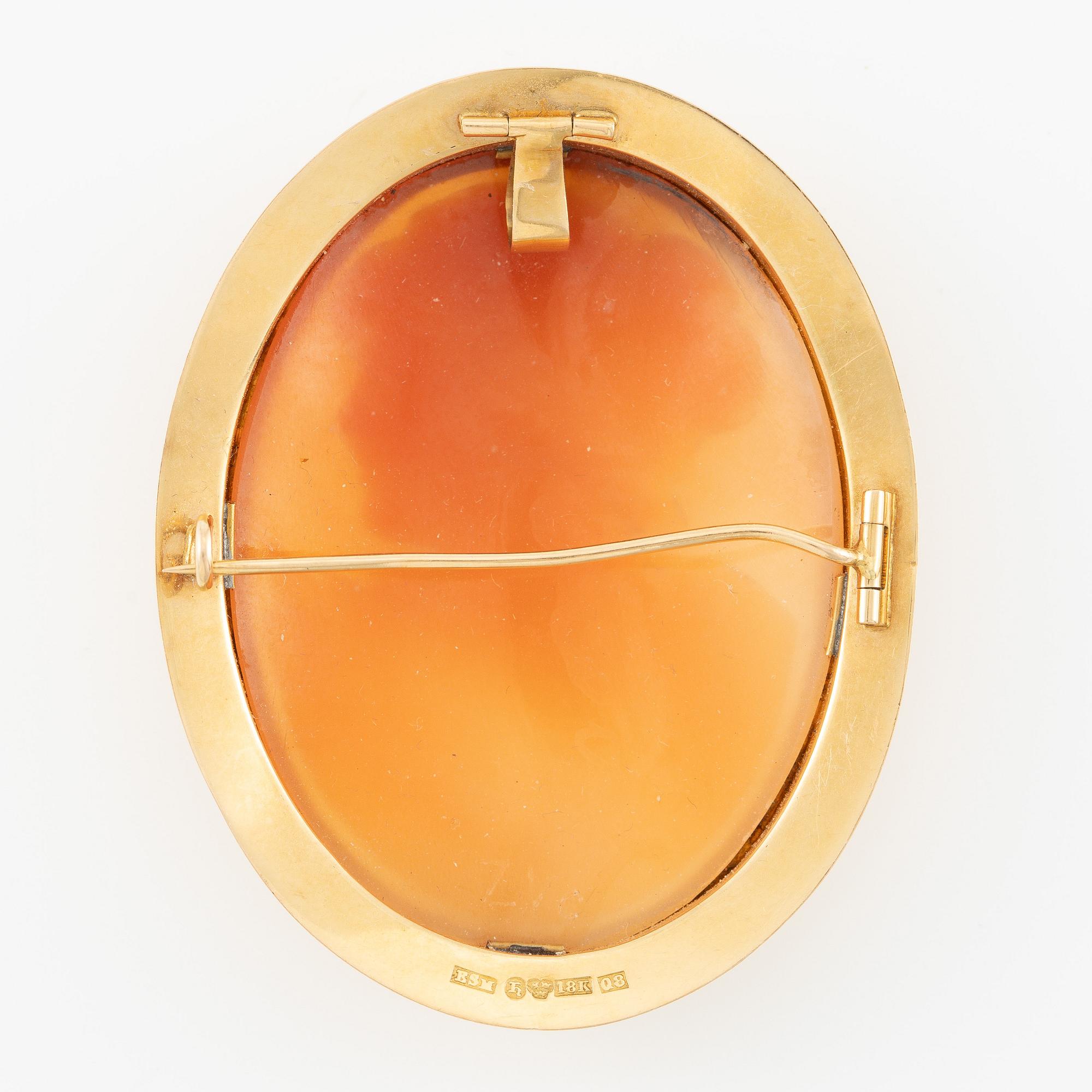 Brosch/hänge, 18K guld med snäckskalscamé.