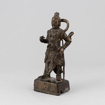 A bronze sculpture of a warrior, Qing dynasty.