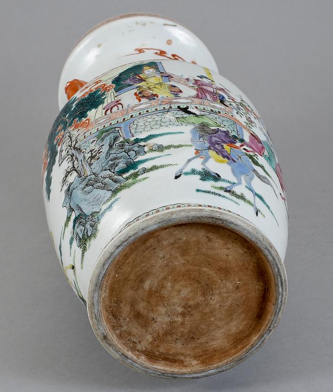 VAS, porslin, Kina, sent 1800-tal.