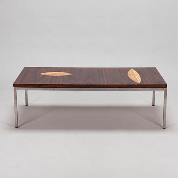 Tapio Wirkkala, A rhythm-plywood nr 9014 coffee table for Asko, mid-20th century.