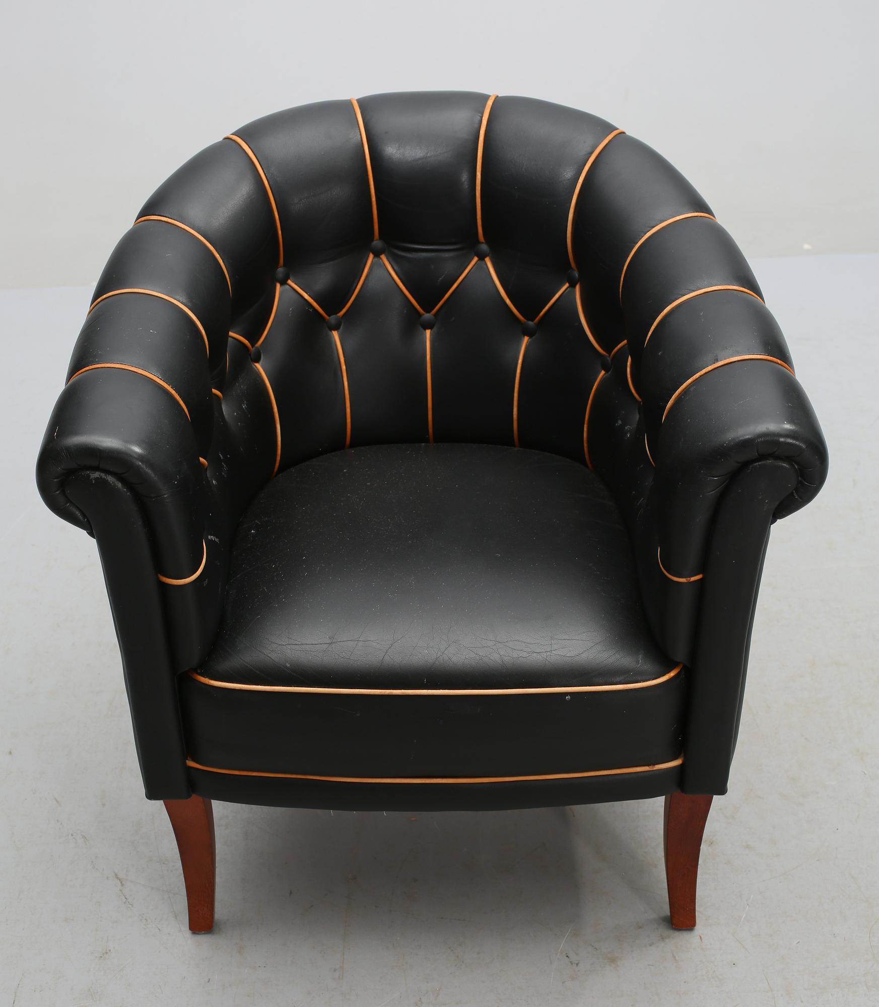 CLUBFÅTÖLJ, 1900-talets andra hälft.