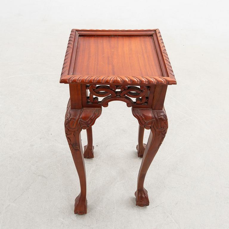 Pedestal Oriental style 20th century.