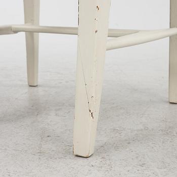 Stolar, ett par, gustavianska, omkring år 1800.