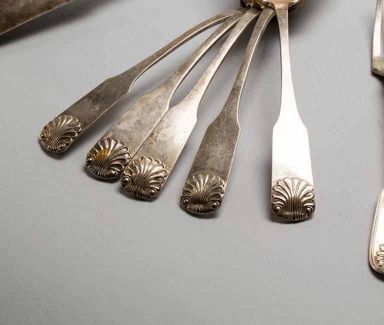 PARTI SILVER, 10 delar, silver. 1800-tal. Total vikt ca 640 gram.