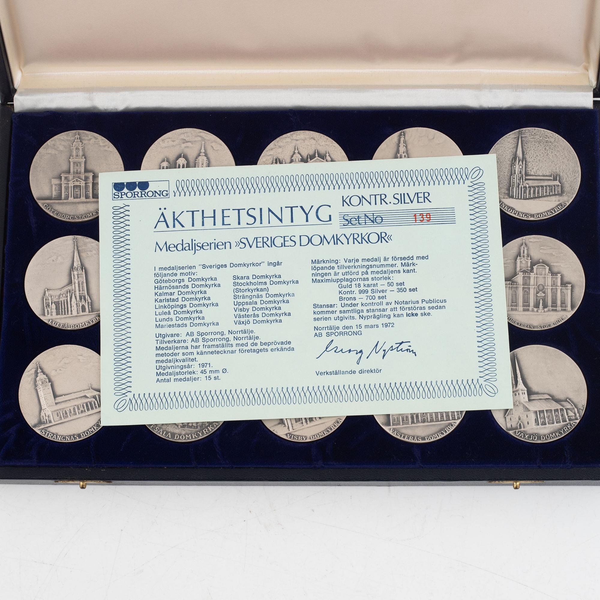 Medaljserie, 15 delar, silver, "Sveriges domkyrkor", AB Sporrong, Norrtälje, 1971-72.