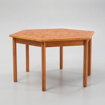 A dining table, second half of the 20th century.