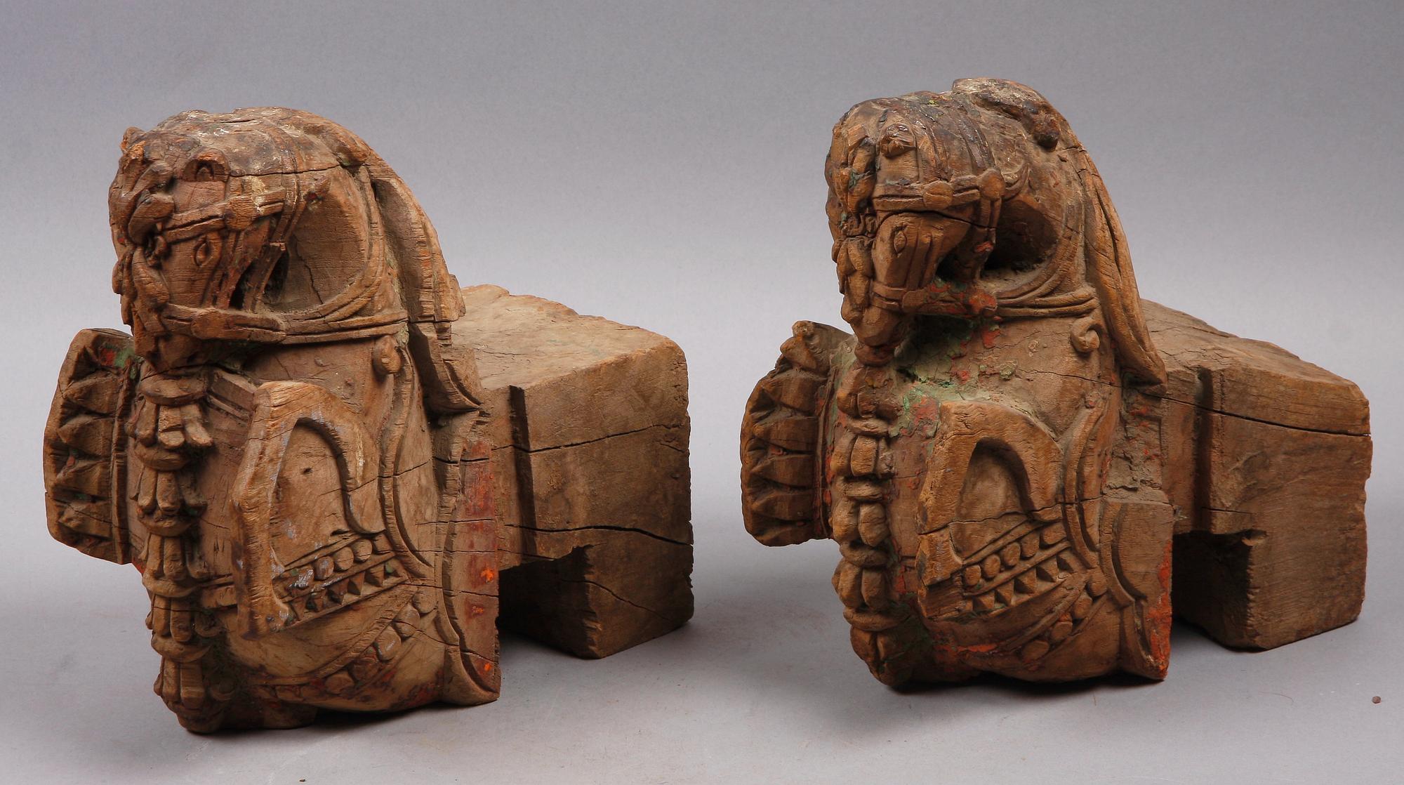 DEKORFRAGMENT, ett par, trä, troligen asien och 1700/1800-tal.