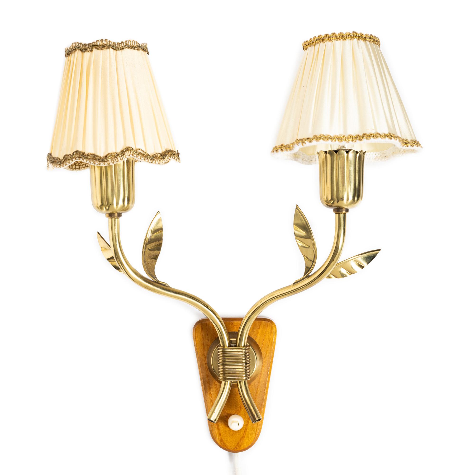 Harald Notini, a wall lamp model 8651, Arvid Böhlmarks Lampfabrik, Stockholm, 1940s.