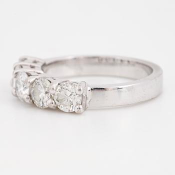 Brilliant-cut diamond white gold ring.