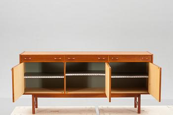 SIDEBOARD, teak. 1950-tal.
