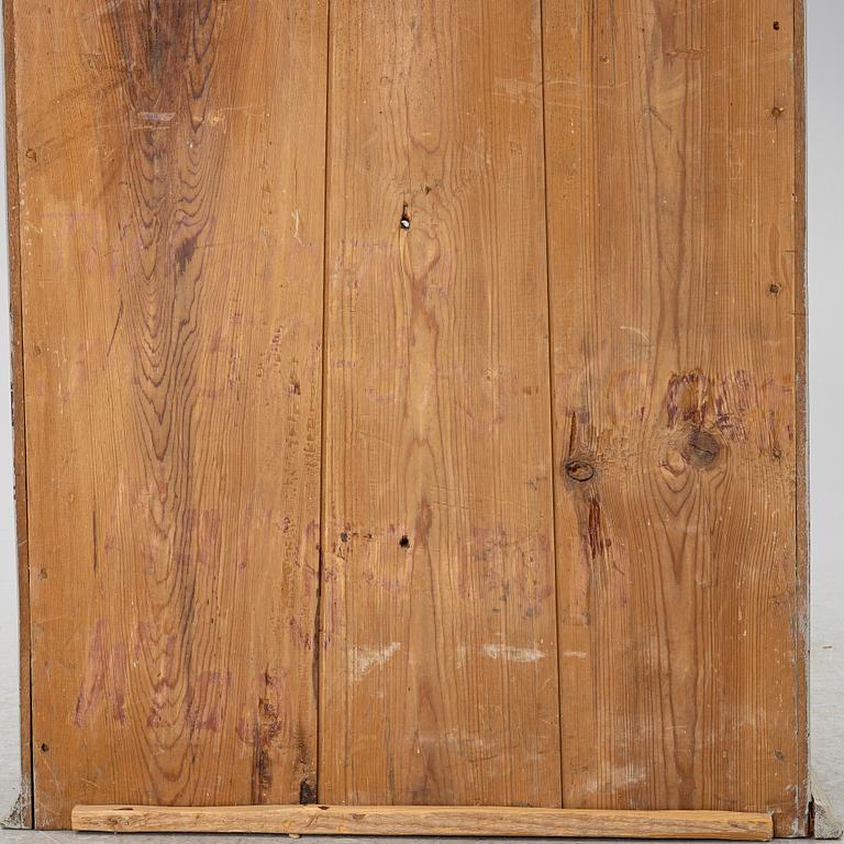 Wall cabinet, early 19th century.