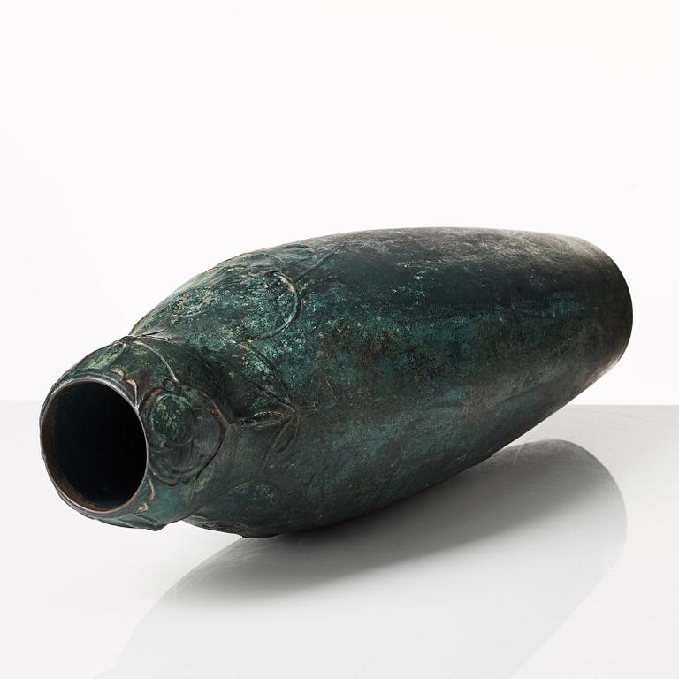 Hugo Elmqvist, an Art Nouveau green patinated bronze vase, Stockholm early 1900's.