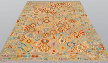 A carpet, Kilim, ca 303 x 202 cm.