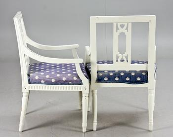 KARMSTOLAR, ett par, sengustavianska provinsarbeten, Lindome, 1800-tal.