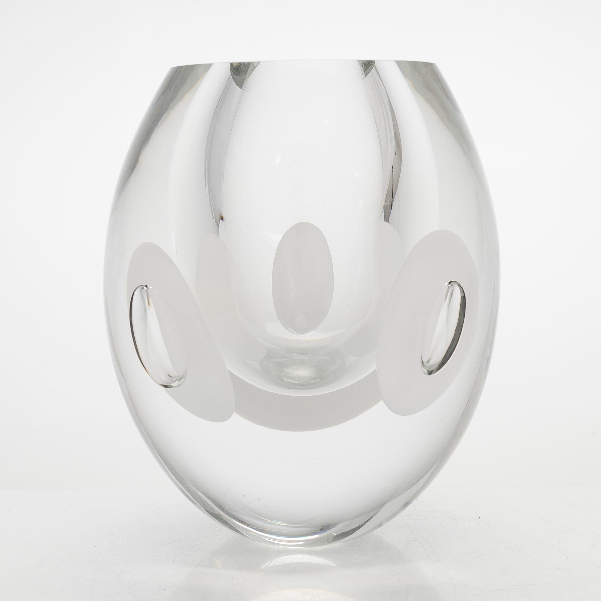 Timo Sarpaneva, a 'Claritas' glass sculpture signed Timo Sarpaneva Iittala 1984 C342.