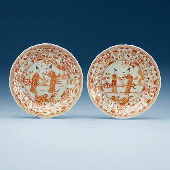 1571. TALLRIKAR , ett par, kompaniporslin, Qing dynastin, Qianlong (1736-95).
