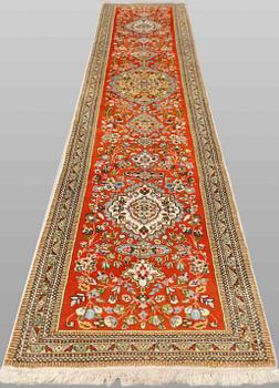 A Tabriz carpet, so-called Tabatabai, c. 423 x 76 cm.