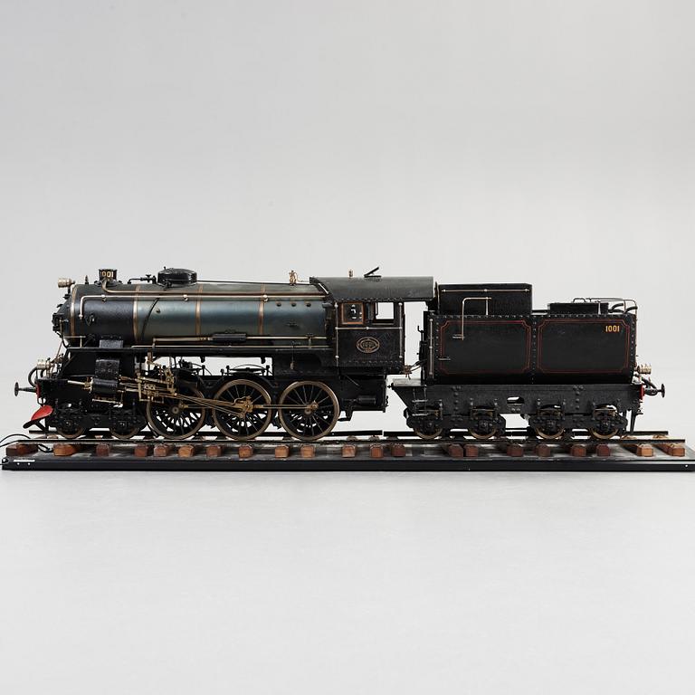 MODELL AV ÅNGLOK, modell A 1001, möjligen utfört av Sture Petterson, Kalmar. Bär datering 1926.