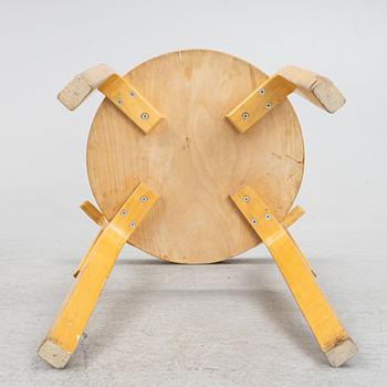 Alvar Aalto, stolar, 6 st, modell 69, Artek, Finland, 1900-talets andra hälft.