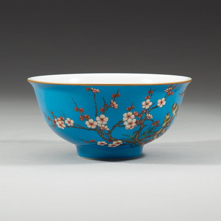 A Chinese bowl, presumably Republic, 20th Century.