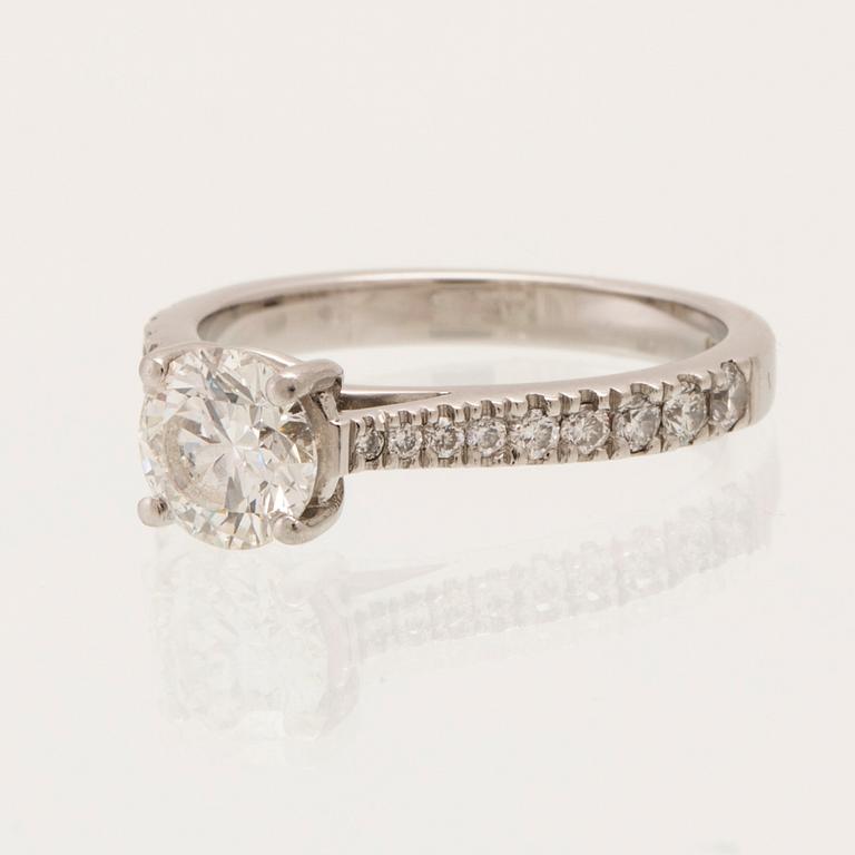 Platinum ring with round brilliant-cut diamonds, GIA cert, Van Bruun.