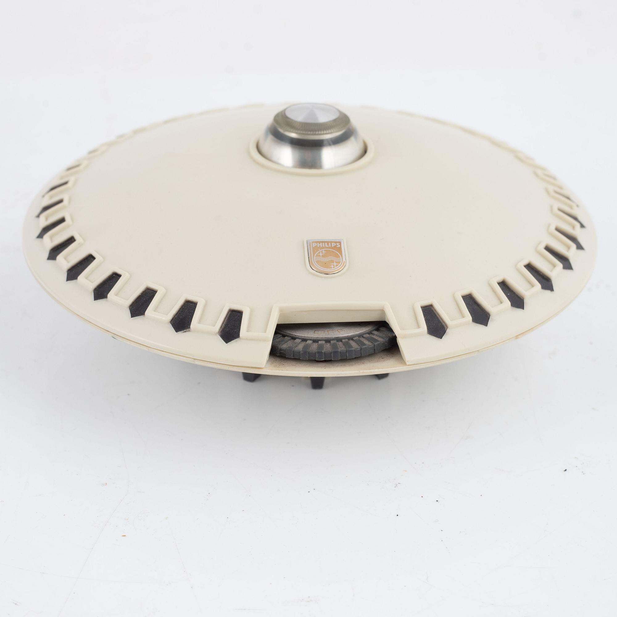 Phillips Evolution Radio samt Time Auto Stop Stereo Cassette Player.