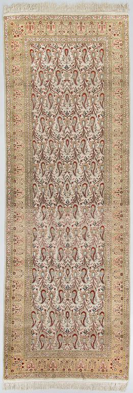A silk runner, probably Turkey ca 284 x 99 cm.