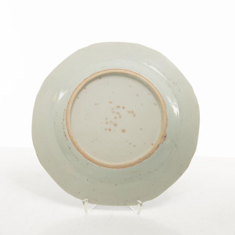 Tallrikar, 19 stycken, kompaniporslin, Kina, Qingdynastin, 1800-tal.