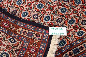 A runner carpet, Moud, x. 295 x 84 cm.