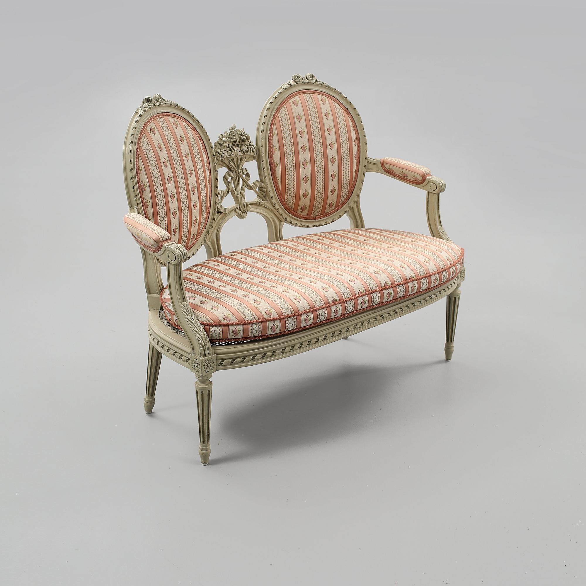SOFFA, Louis seize-stil, 1900 talets första hälft.