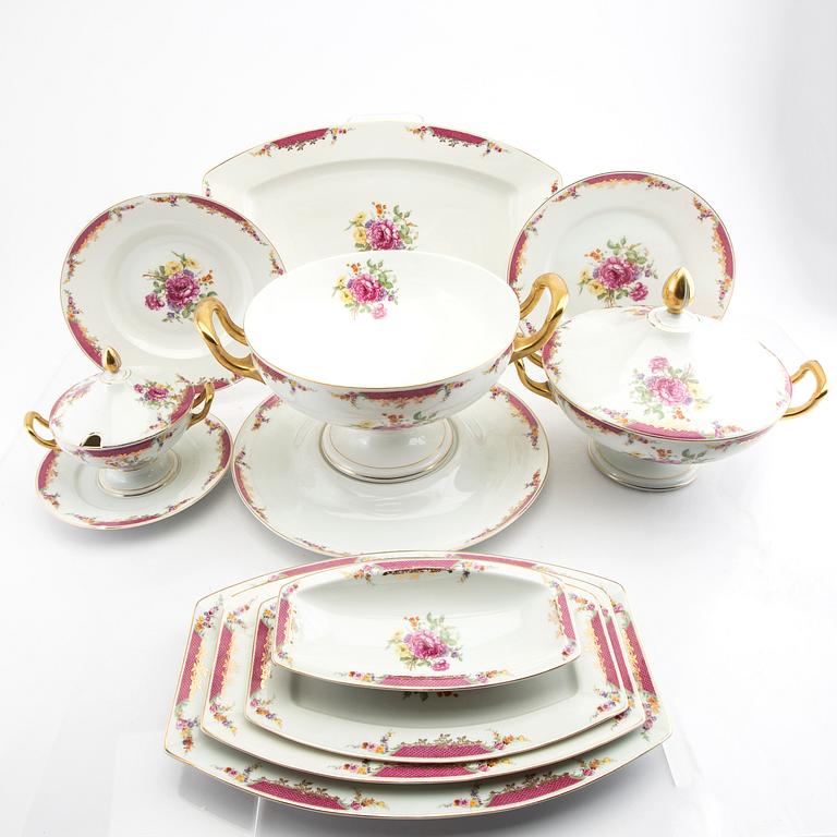 Servis "Josephine" 71 dlr Rosenthal porslin 1900-talets första hälft.