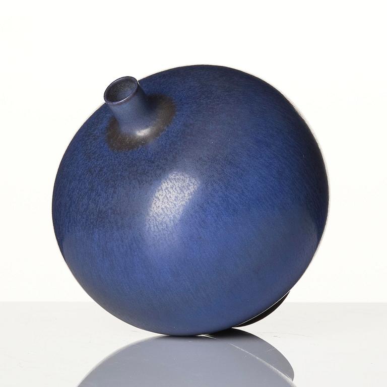Berndt Friberg, vaser, 3 st, stengods, Gustavsbergs Studio 1956-64.