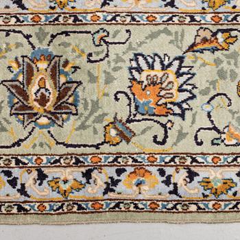 Matto, Kashan, ca 368 x 277 cm.