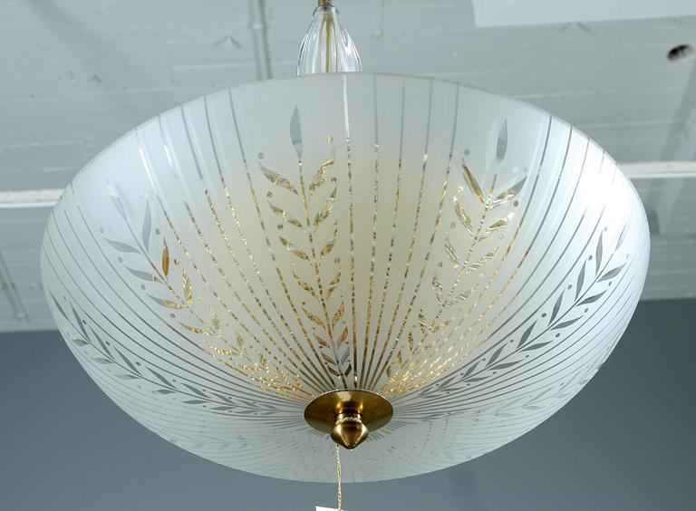TAKLAMPA, glas. 1900-talets första hälft.