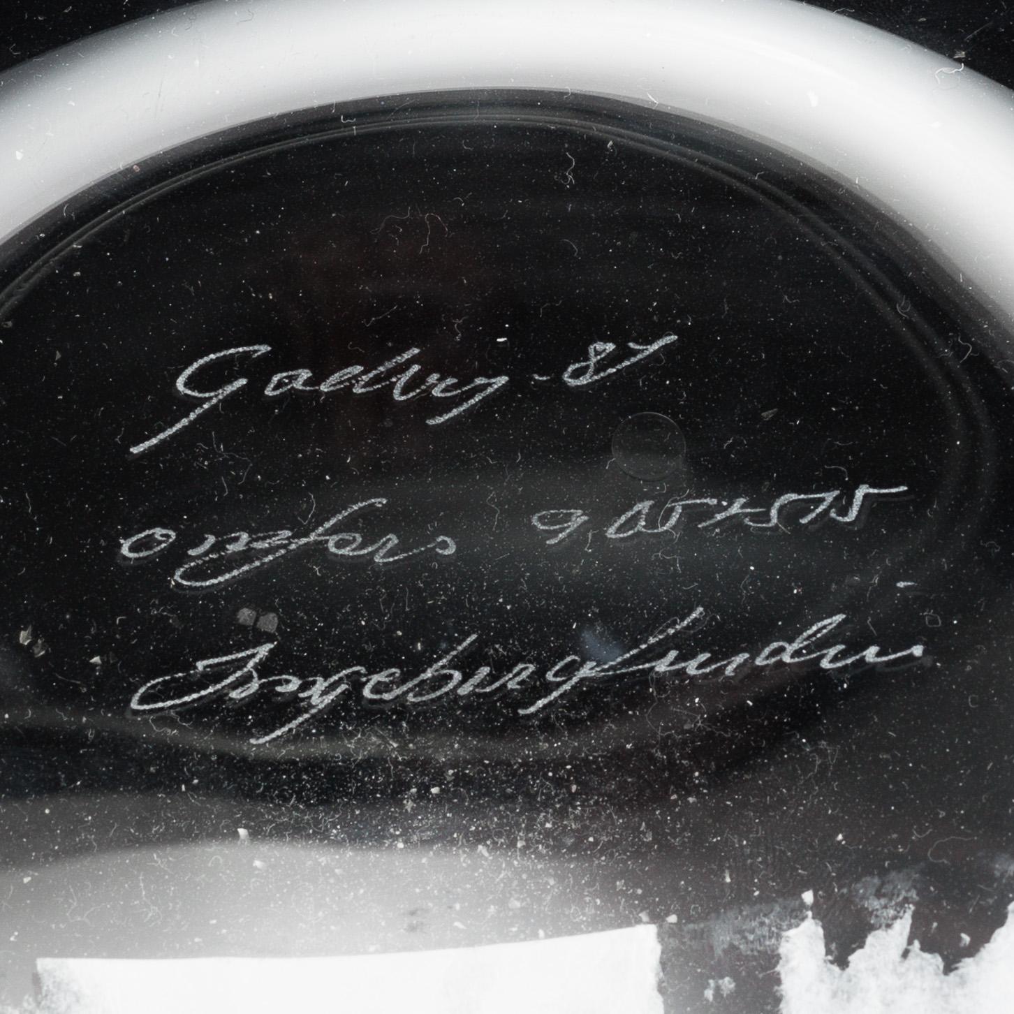 INGEBORG LUNDIN, vas, "Äpplet", Orrefors, signerad och daterad -87.