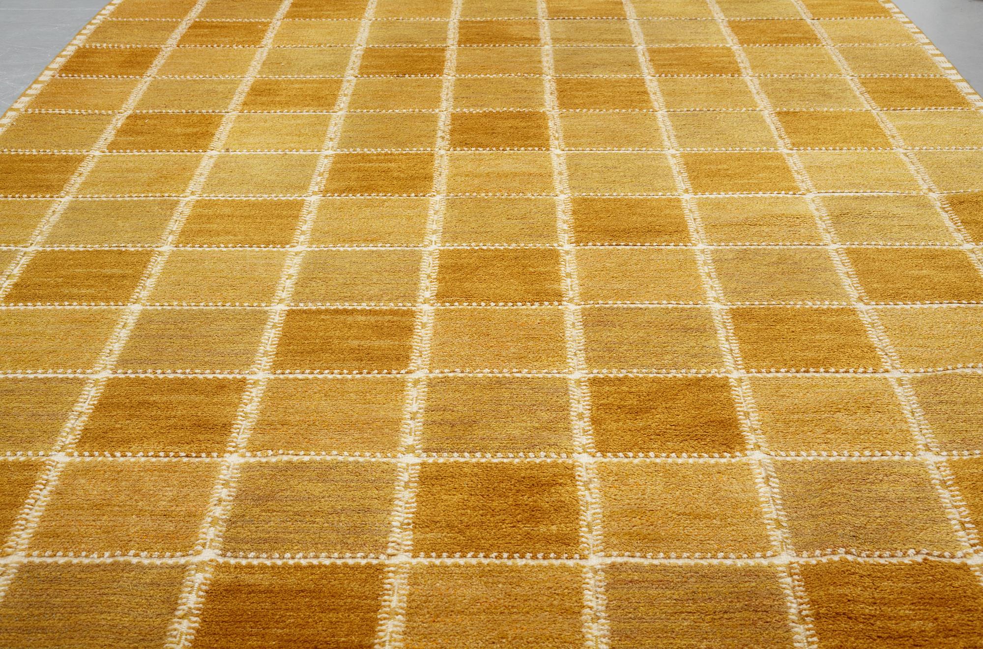 Barbro Nilsson, matto, "Gyllenrutan", knotted pile in relief, ca 381,5 x 259,5-269 cm, signed AB MMF BN.